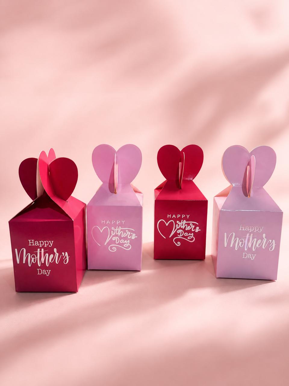 Dotzee Mother's Day gift boxes